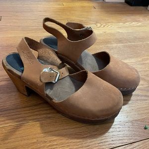Lotta from Stockholm - brown clogs size 38